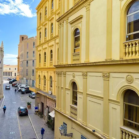Athenahome- Intero Apartment *